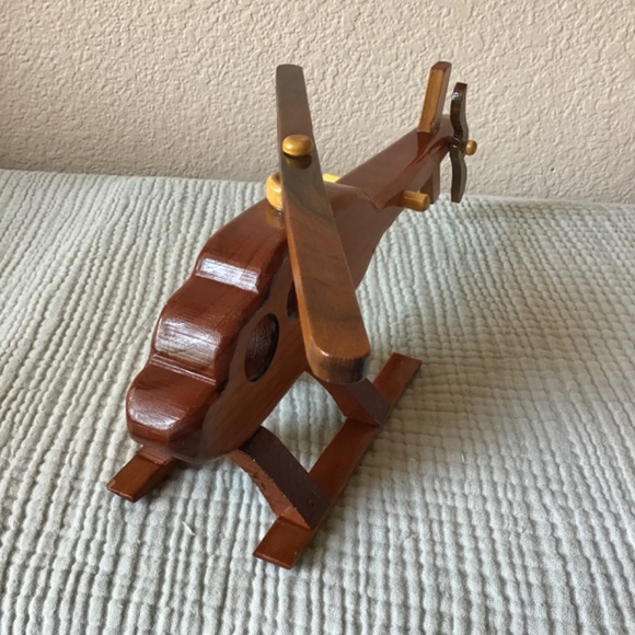 Handmade wooden helicopter - Picture 3 of 6